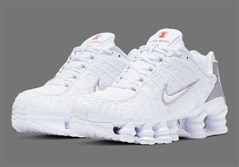 nike shox weiß herren|nike shox sneakers.